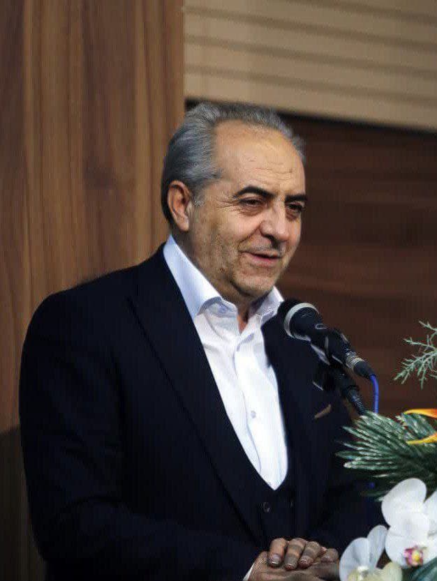 مدیران دستگاه‌های اجرایی روزی رابرای مراجعه ارباب رجوع تعیین کنند