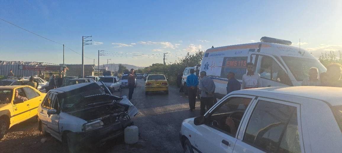 برخورد ۲ پراید با سمند در محور ارومیه-تبریز ۷ مصدوم برجای گذاشت