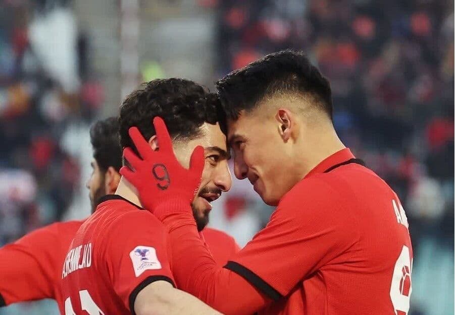 تیم فوتبال تراکتور به مرحله یک چهارم لیگ قهرمانان آسیا ۲ صعود کرد