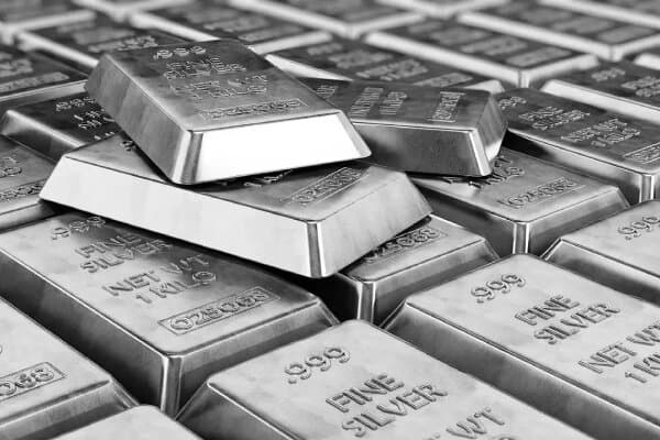 ۶۲ کیلوگرم شمش‌ نقره در پایانه مرز سرو کشف شد