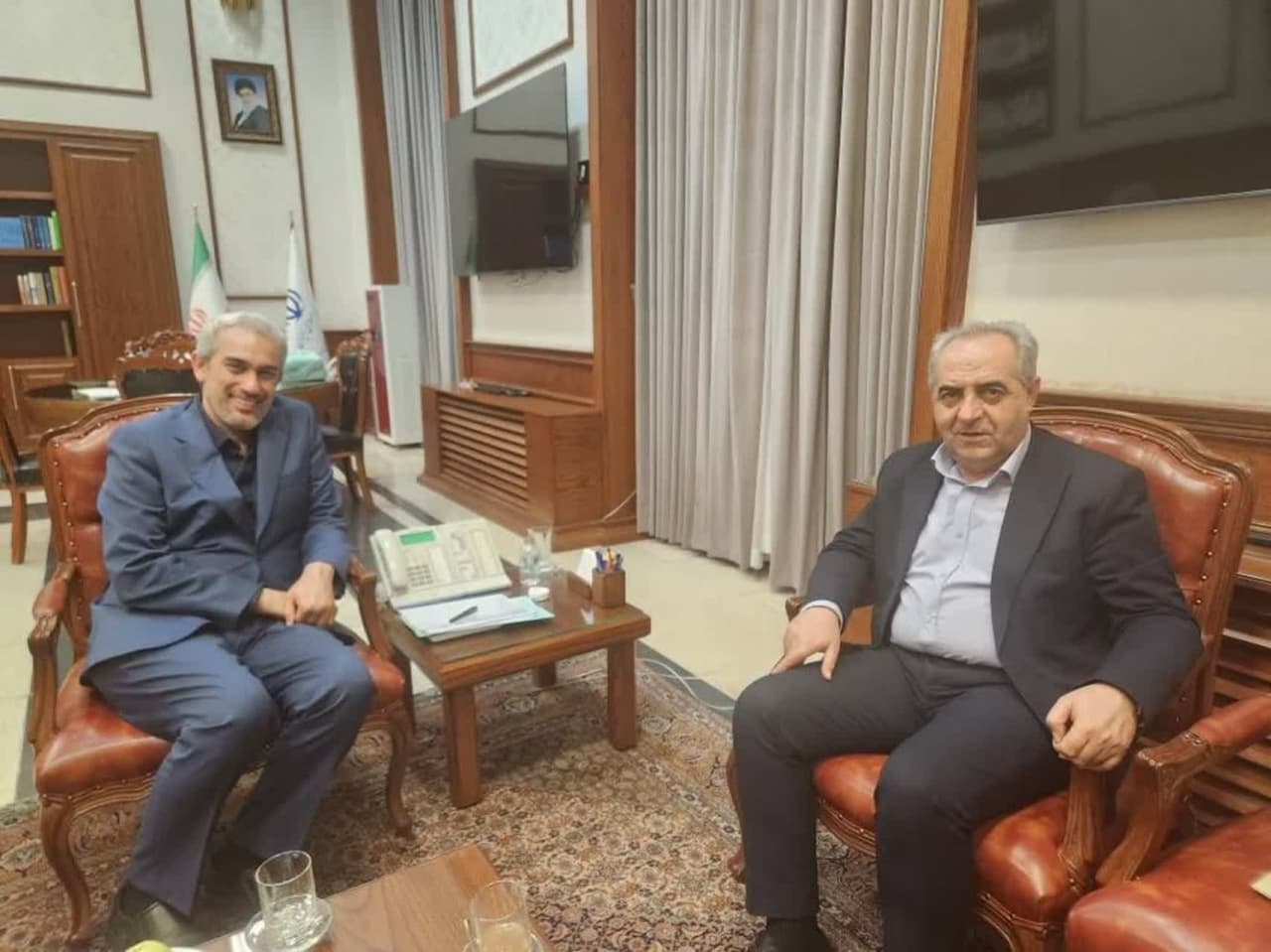 مطالبه استاندار آذربایجان شرقی و دستور وزیر اقتصاد برای پیگیری و اقدام  