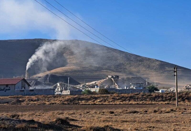 YzozAE3yAipSs_f8j0TG4w