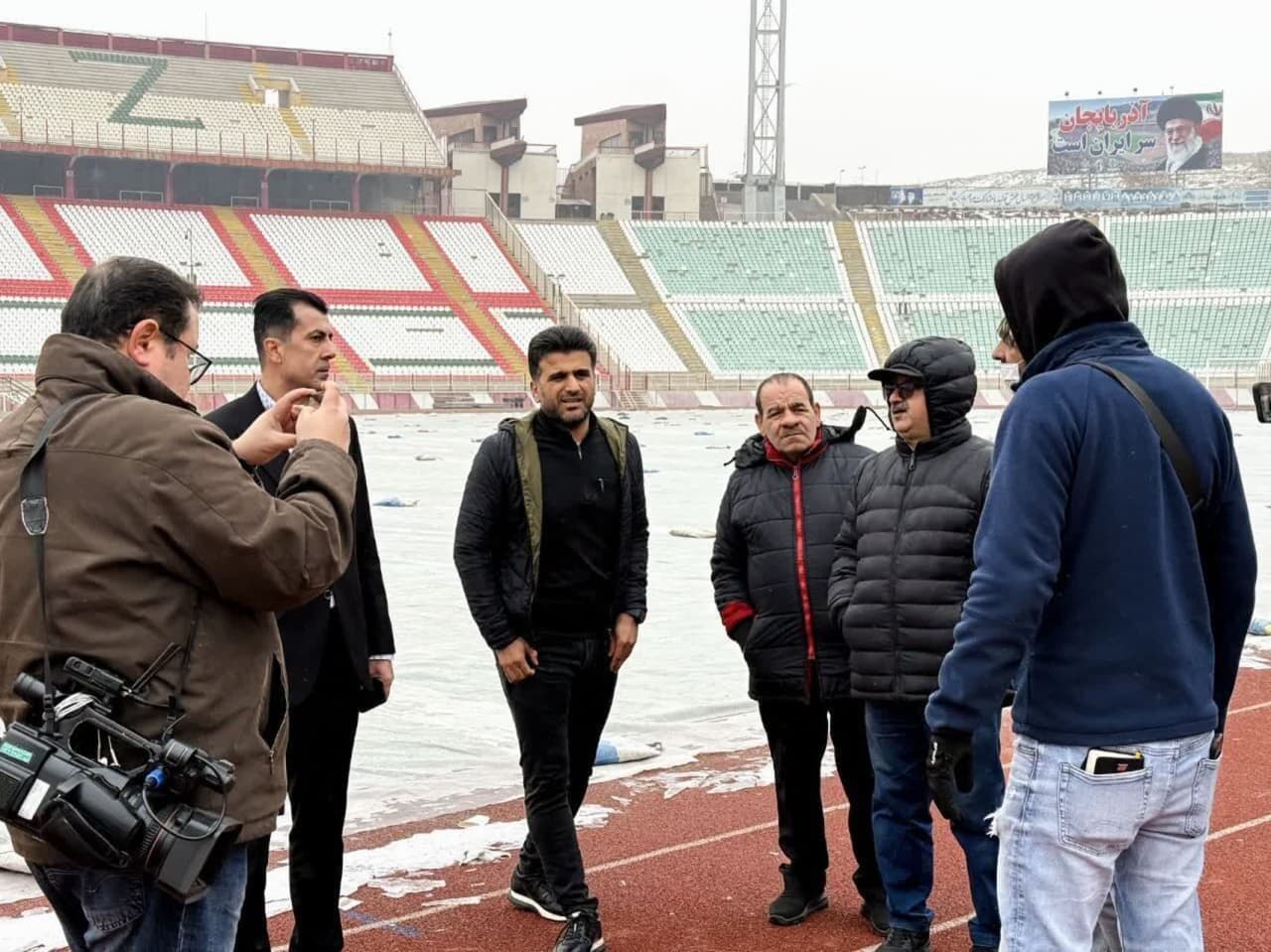 ورزشگاه یادگار امام