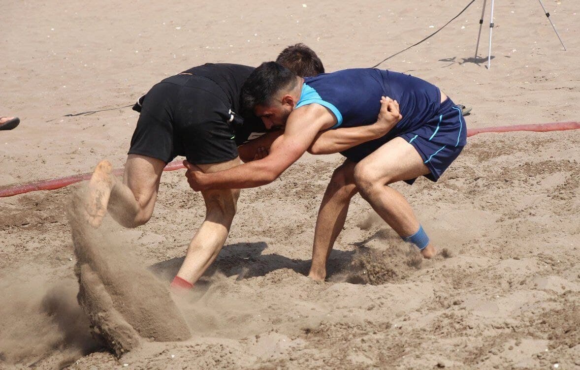 تمرینات تیم ملی کشتی ساحلی در مراغه:آماده شدن به سوی قهرمانی جهانی