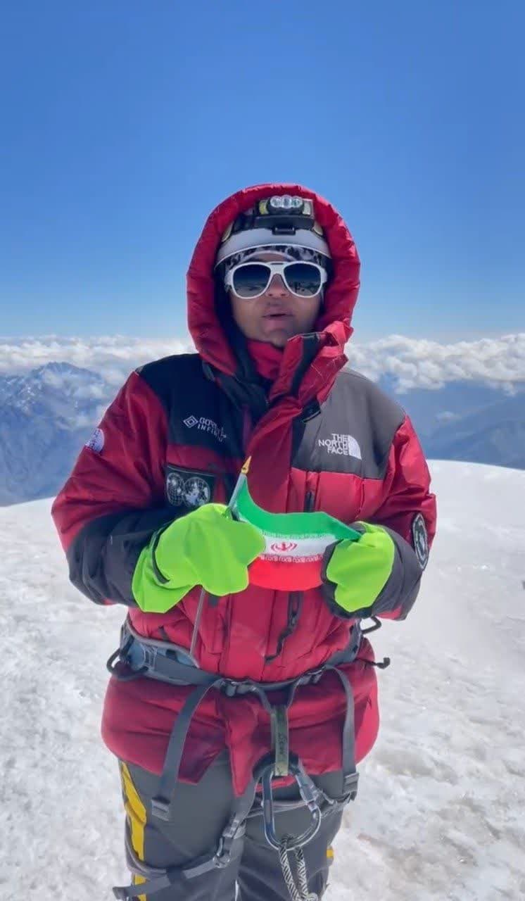 فتح قله کازبک توسط بانوی کوهنورد تبریزی