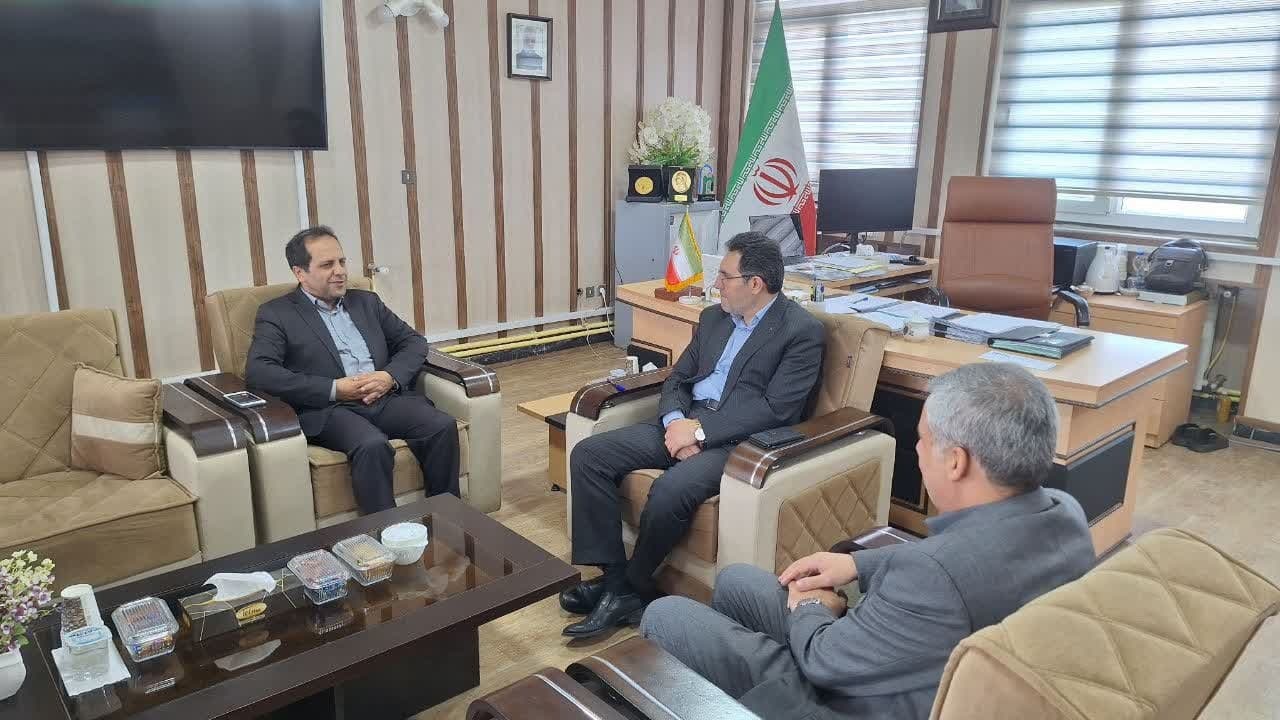 طرح گلخانه ۵۰۰ هکتاری در شهرستان اردبیل اجرایی می شود