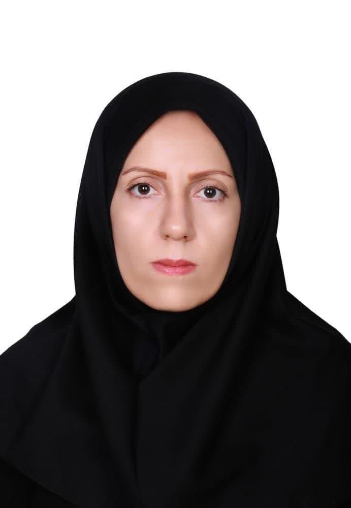 فراموشی را مهار کنیم: نقش آموزش در پیشگیری و حمایت از خانواده‌های مبتلایان به آلزایمر