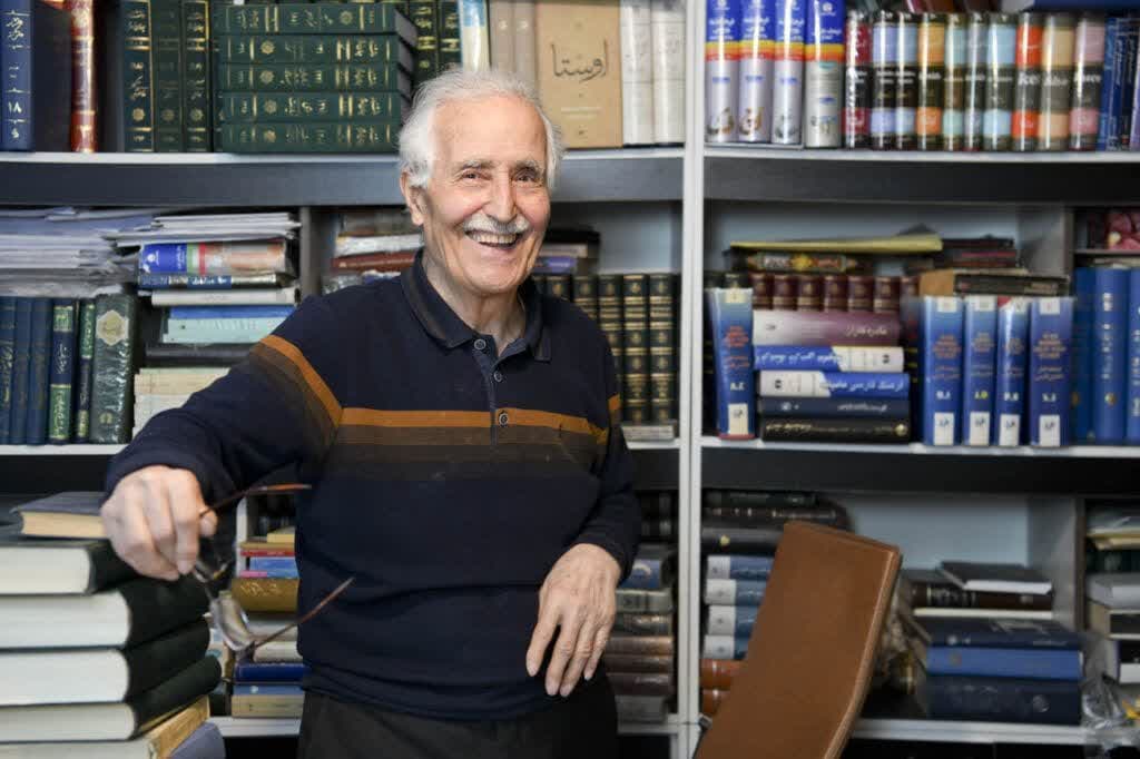 زادروز مردی از تبار قلم و تحقیق؛ رحیم رئیسنیا