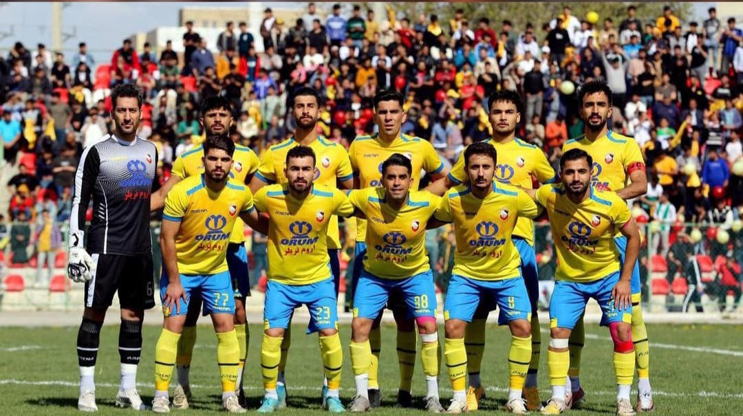 صعود ۹۰ اورمیه به لیگ یک فوتبال کشور