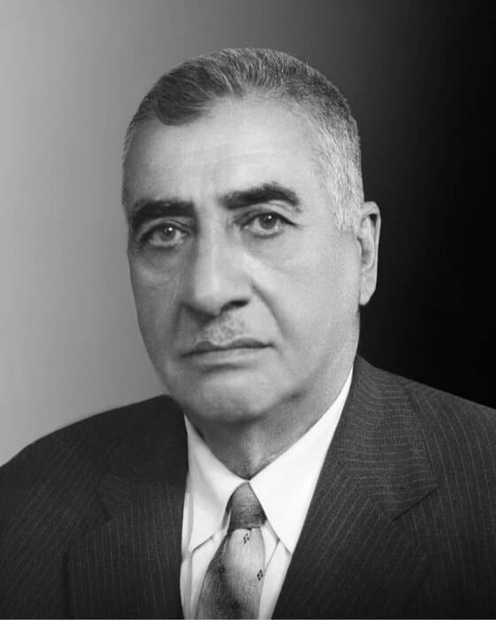 رسام نخجوانی؛ نقاشی که با هنر زندگی کرد