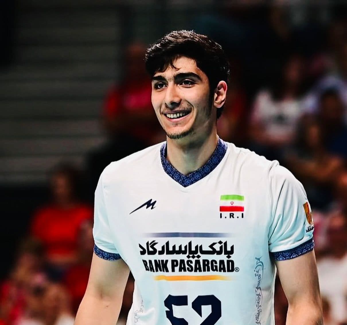 پوریا آریاخواه